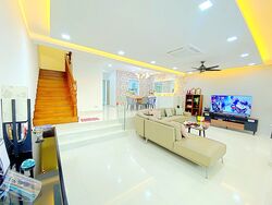 Paya Lebar Gardens (D19), Terrace #361697261